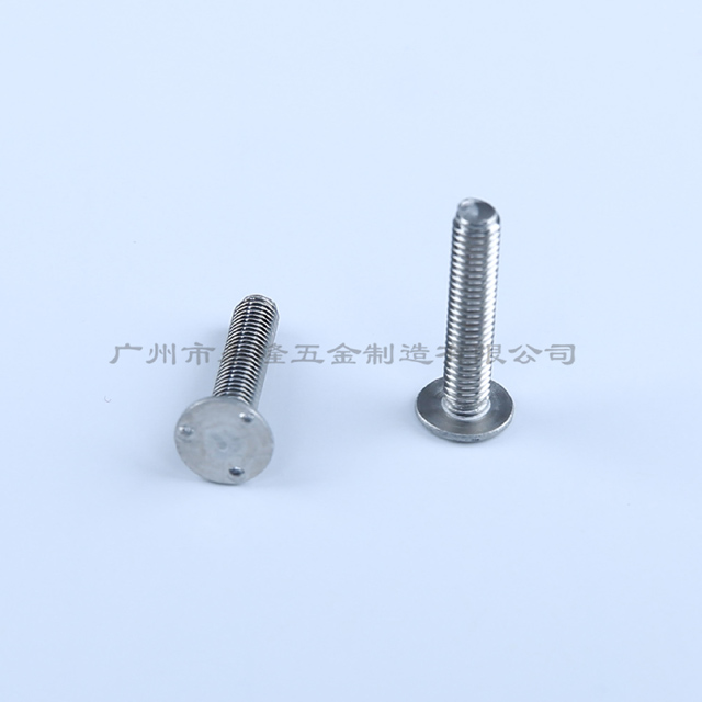 蜜桃网站在线观看外三点